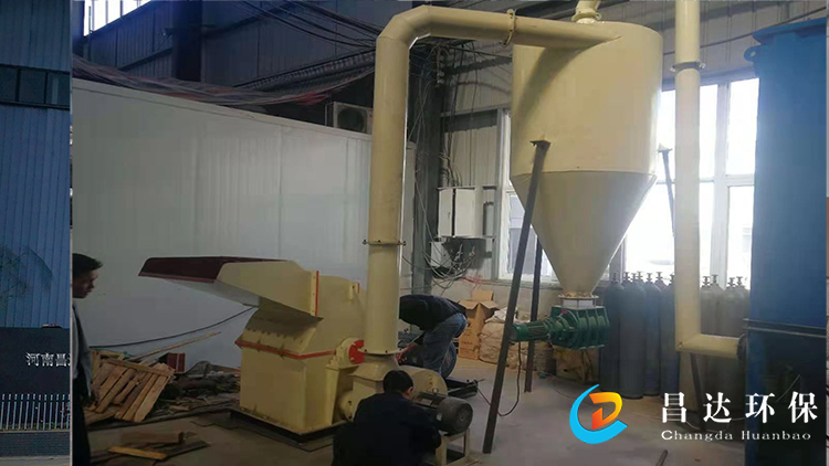 1612358967871583.jpg 雙料口木材粉(fěn)碎(suì)機7.jpg